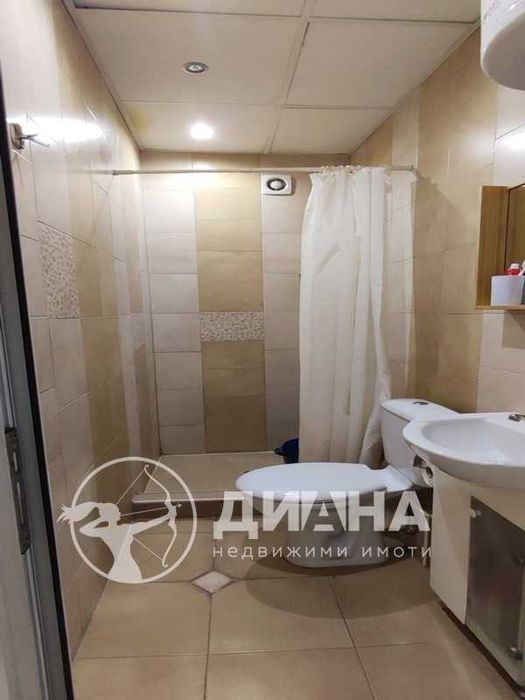 Продава се Двустаен апартамент в Пловдив, Център - 70 кв.м за 1829 €/кв.м - Снимка #11