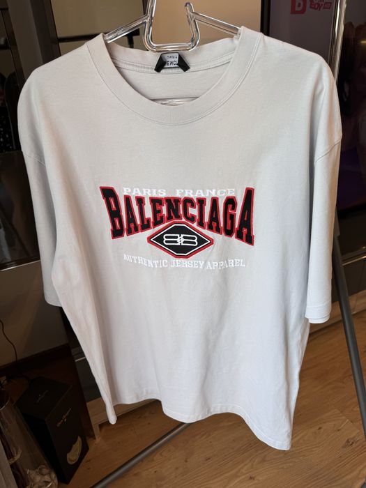 Тениски Balenciaga