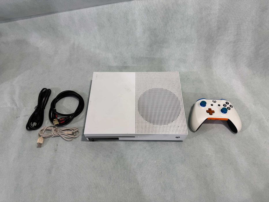 Конзола - Xbox one S / 500 G / X3