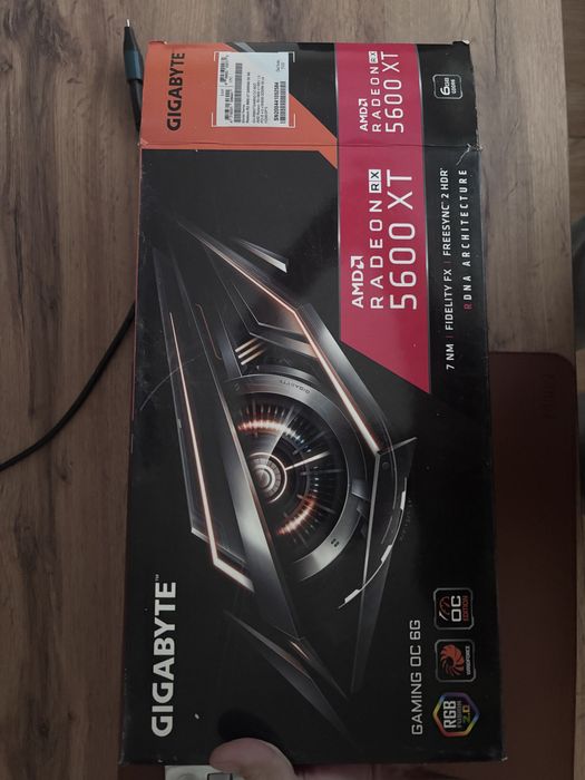 Видеокарта RX 5600 XT