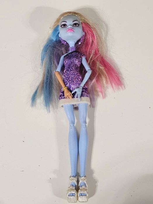 Papusa Monster High Scaris City Of Frights Abbey Bominable 2010