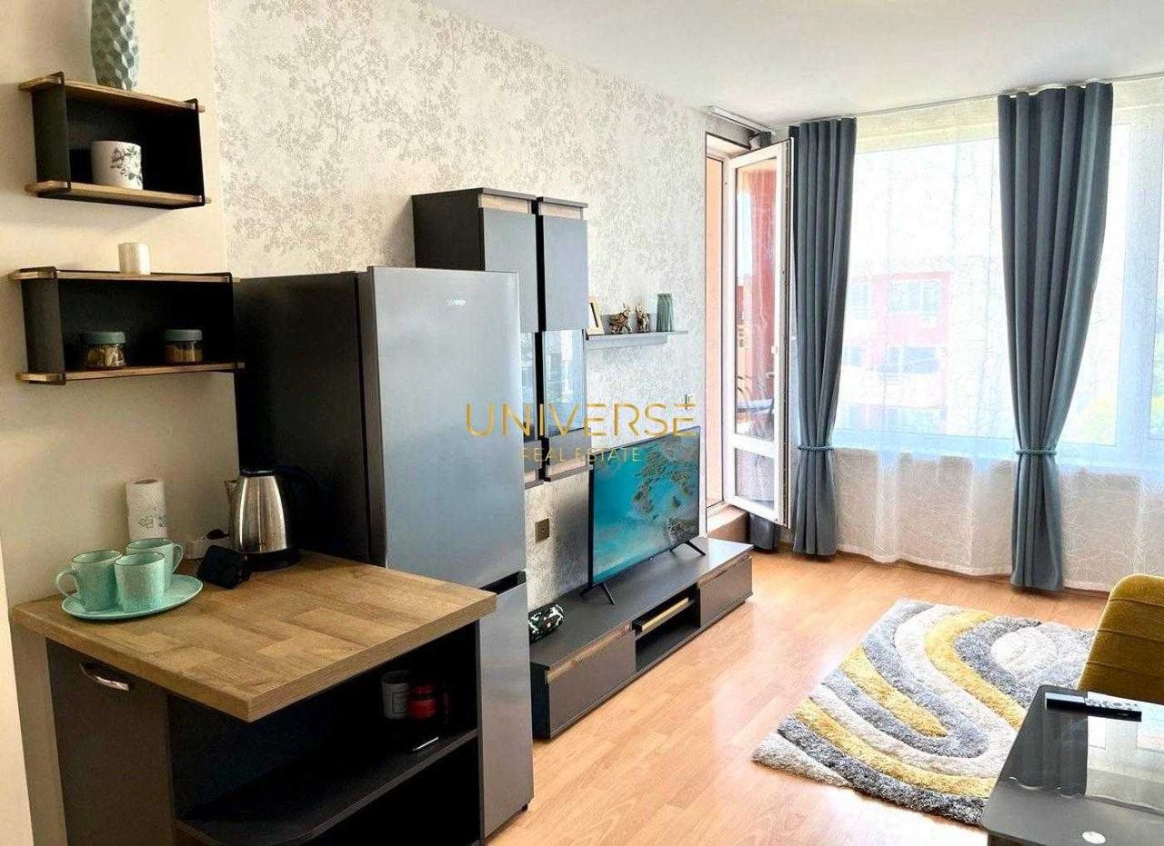 Продава се Тристаен апартамент в к.к. Слънчев бряг - 84 кв.м за 881 €/кв.м - Снимка #2