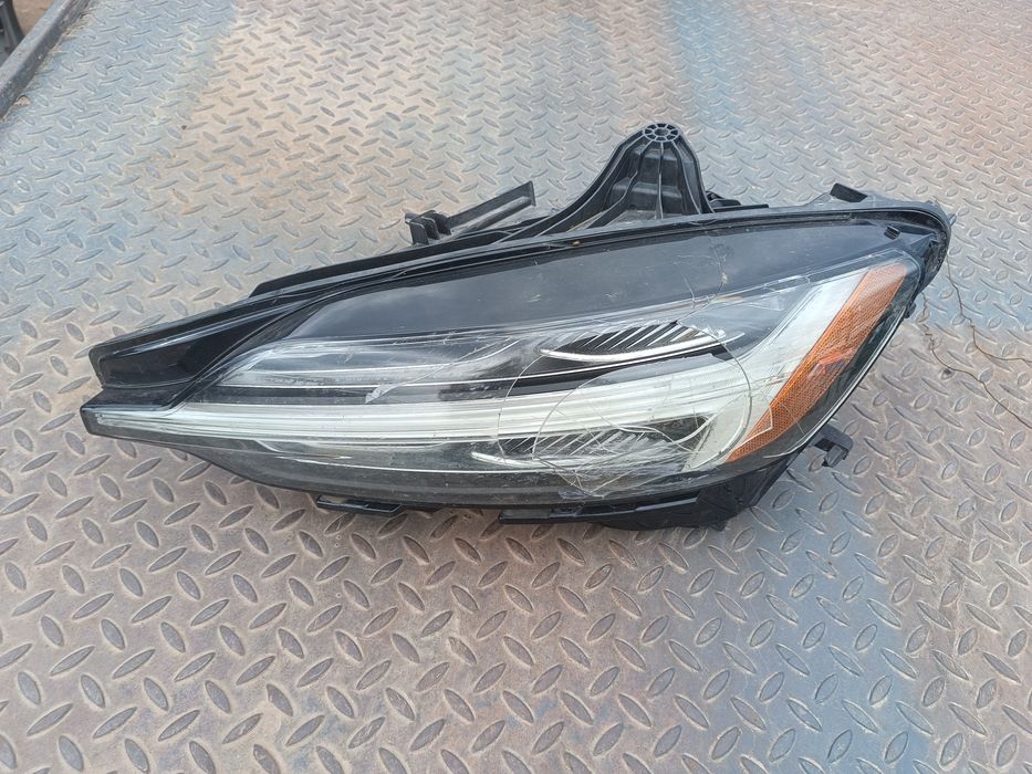 Far stânga full led Volvo S60 v60 2018 2025 spart