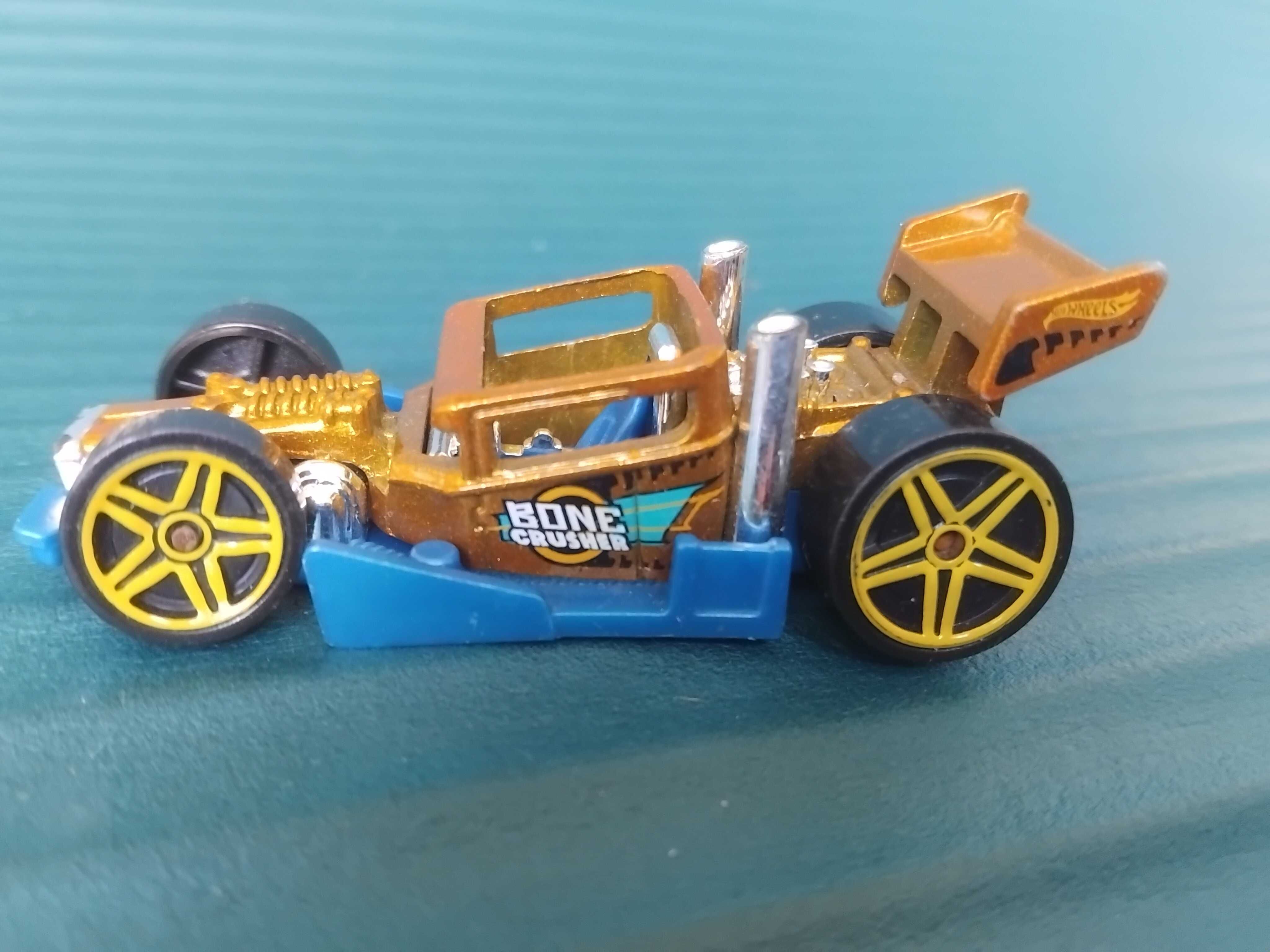 Hot Wheels - Mattel - Bone Crusher оригинална метална количка