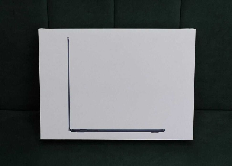 Apple MacBook Air 15 M2  8GB 256GB