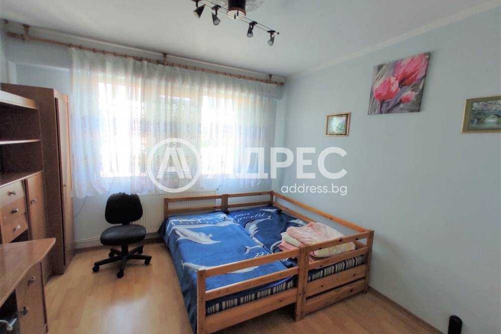 Продава се Тристаен апартамент в Разград, Орел - 75 кв.м за 884 €/кв.м - Снимка #3