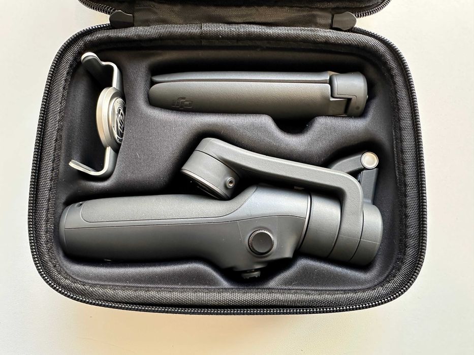 DJI Osmo Mobile 6 гимбъл за телефон