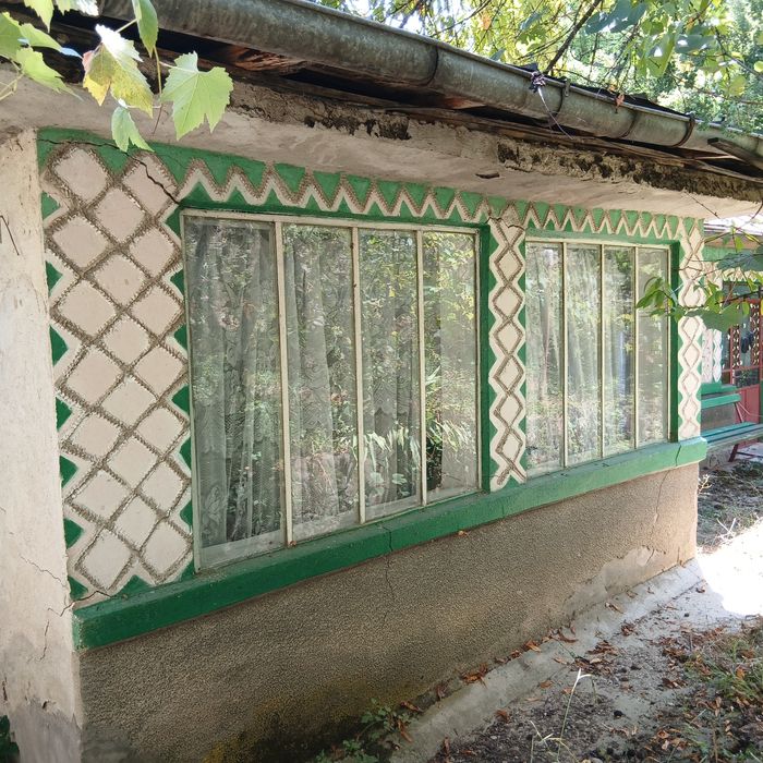Două case bătrânești
