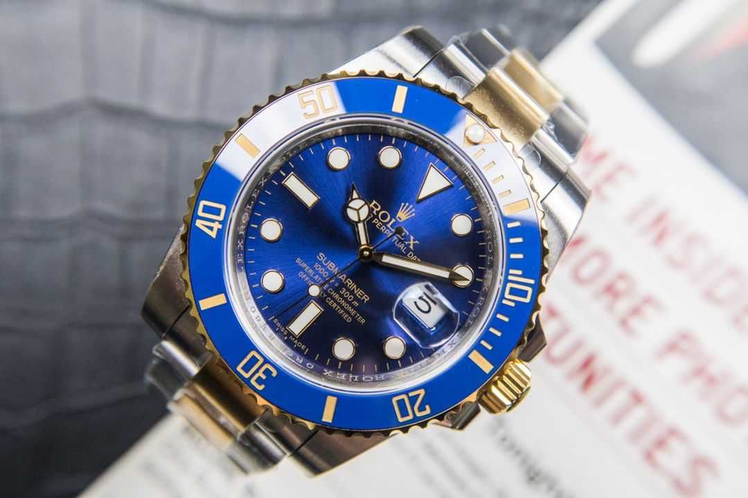 Rolex Submariner Submariner Date 41 mm Steel and Yellow Gold