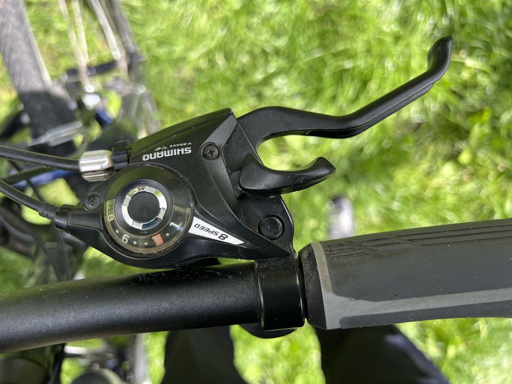 Bicicleta Trek 7200 suspensie fata spate (şa) hibrida trail si oras