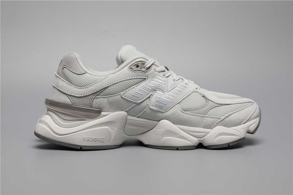 Adidasi New Balance 9060