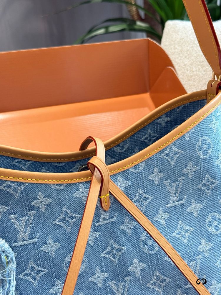 Geanta Louis Vuitton 30