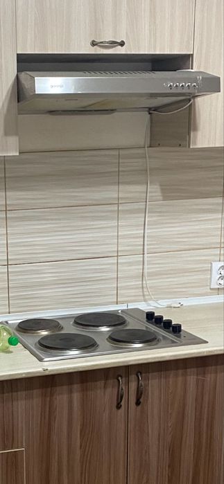 Варочная паверхность и вытяжка
