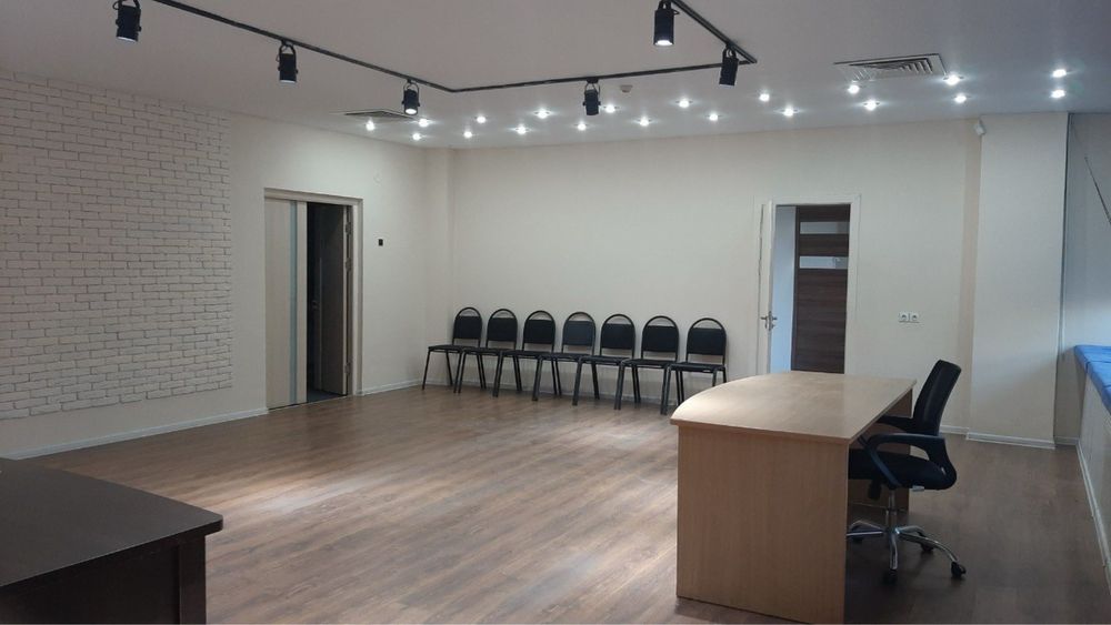 Сдается в Аренду оффисные помещения в центре города 155м2