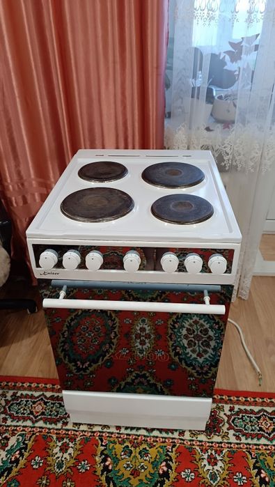 Плита Kaizer в идеальном состоянии. Все работает!