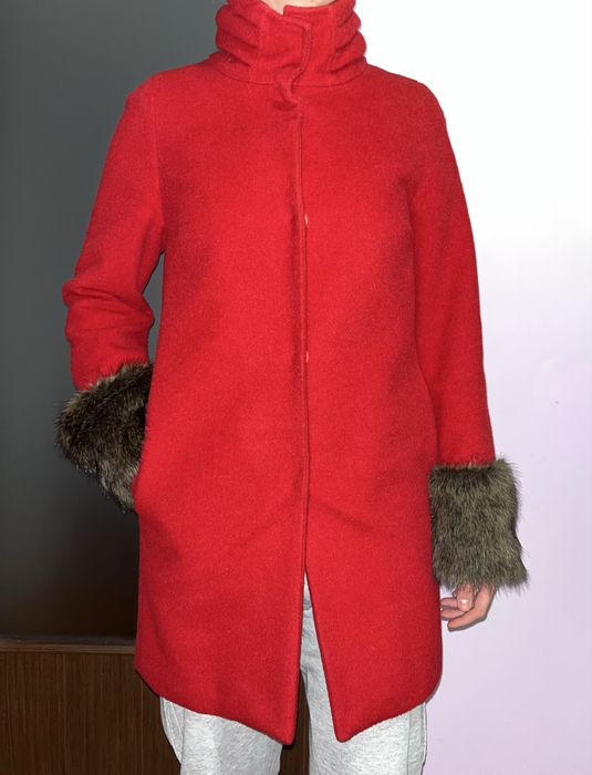 Palton rosu femei marimea 36