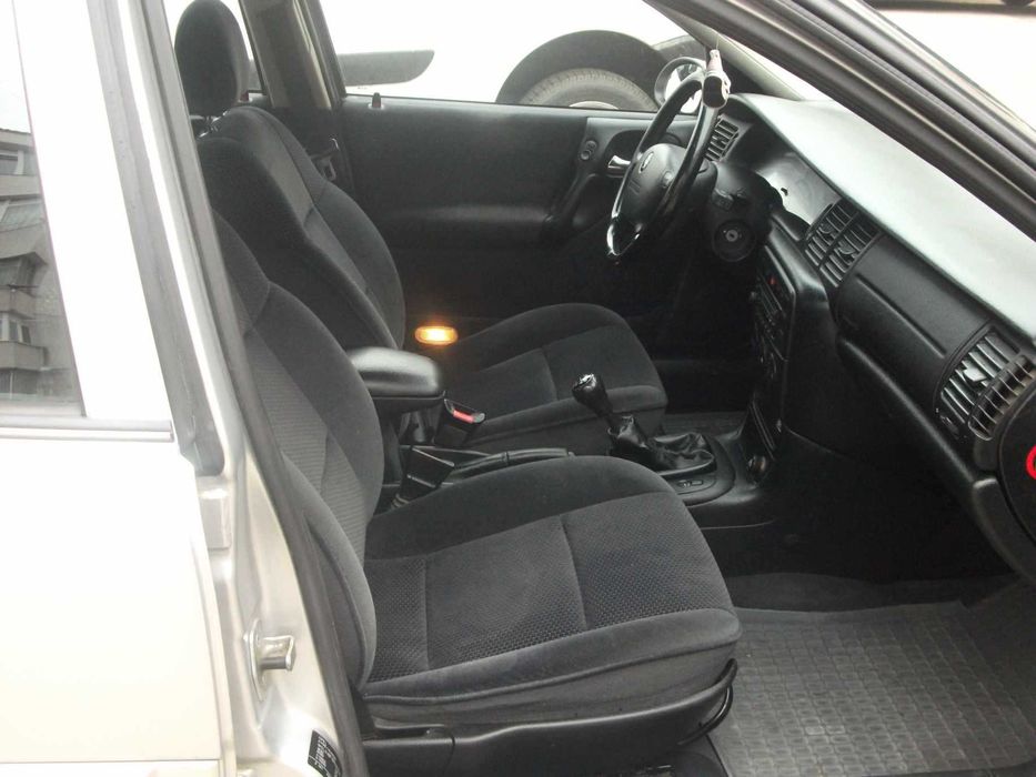 Opel Vectra B, 1.8 benzina, an 2001