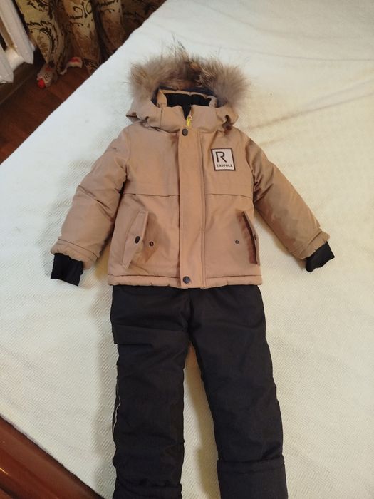 Зимние детские комбинезоны