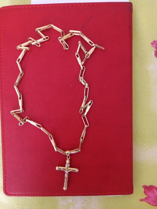 Lantisor de aur cu cruciulita de 14k 60cm  12.80g.