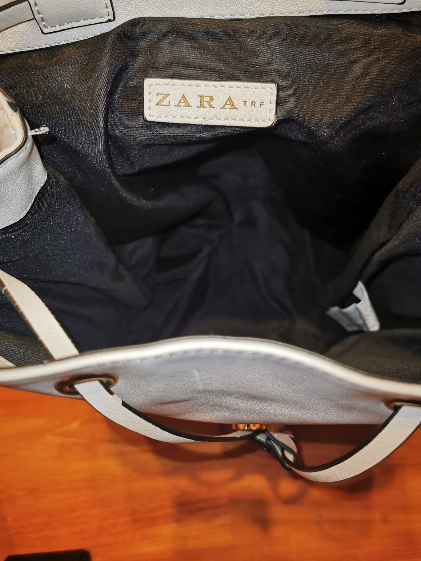 Rucsac Zara, nou, poliuretan, dimens 33x30x12