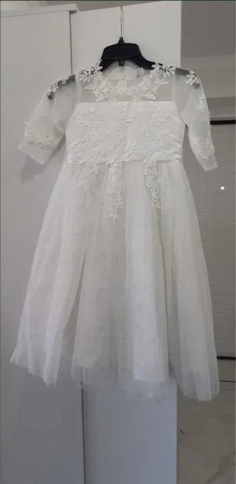 Платья нарядные для девочки 5-7лет