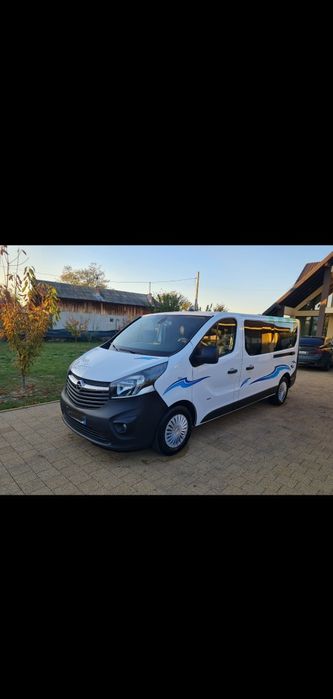 Vând ambulante diferite modele