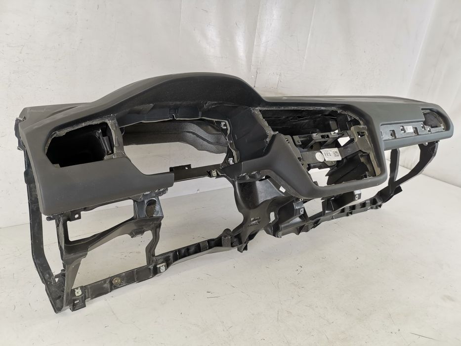 Арматурно табло Фолксваген / Volkswagen Tiguan 2 AD1 Оригинално, в доб