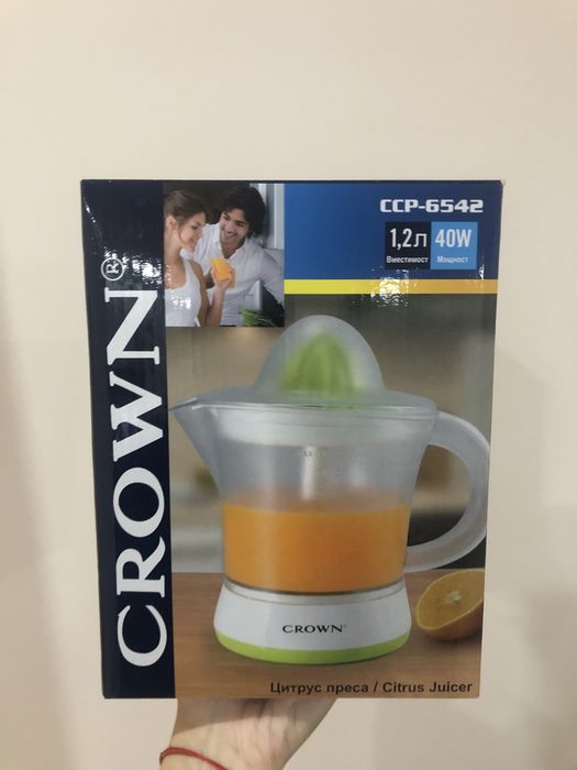 Сокоизтисквачка/ цитрус преса Crown