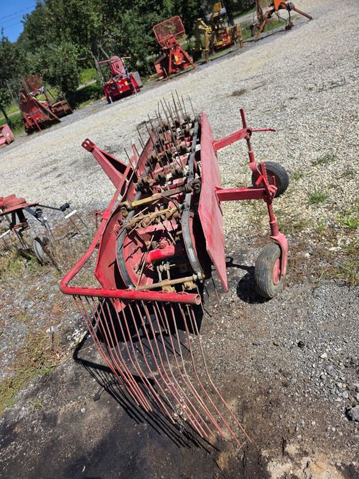 Grebla in tiranti dupa tractor model pe curele 2.2m cu cardan