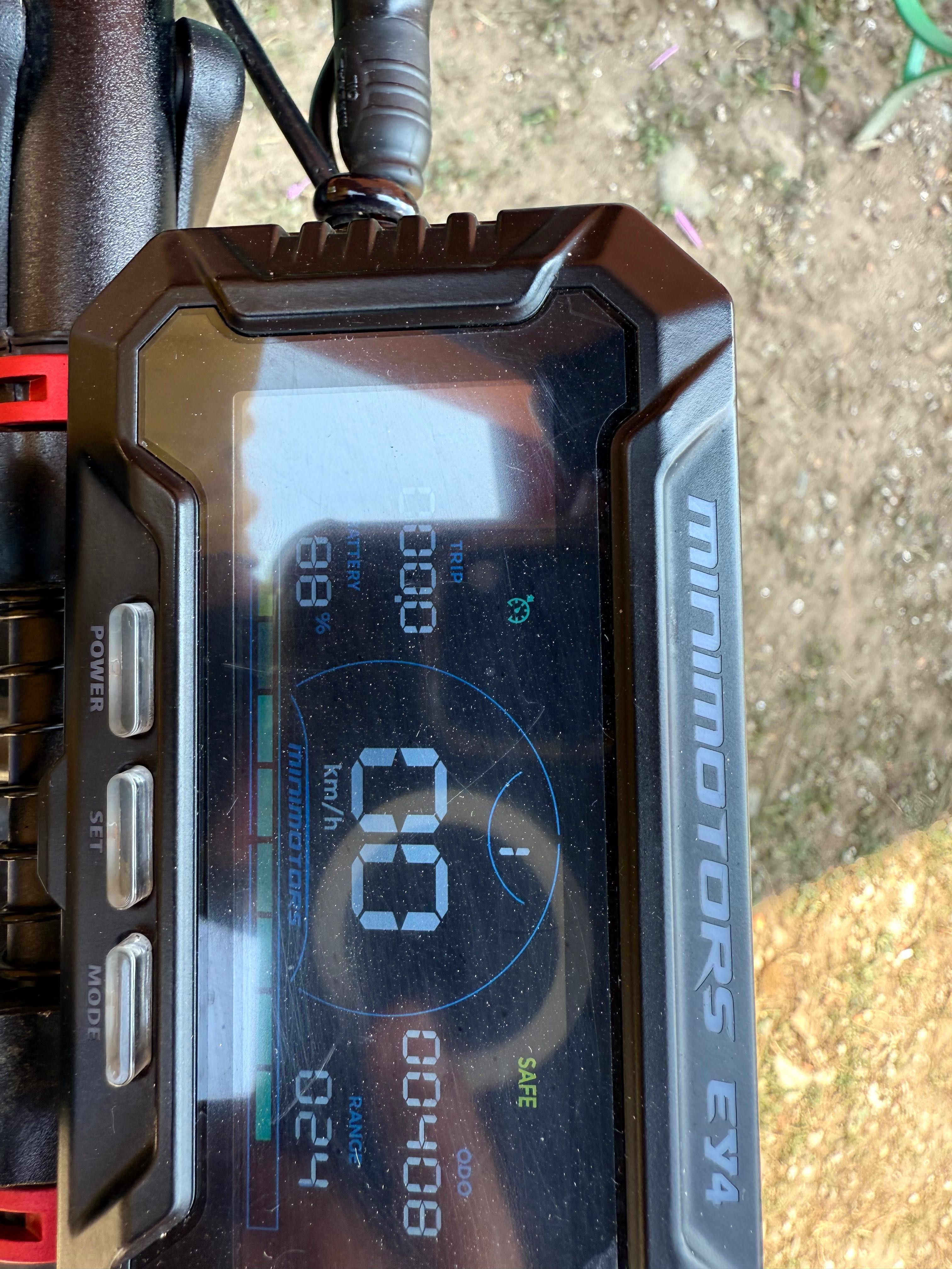 Продавам тротинетка Dualtron Ultra 2 UPGRADE – само на 408 км!