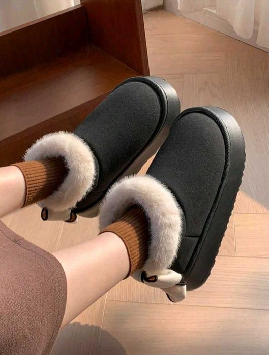 Дамски велурени боти