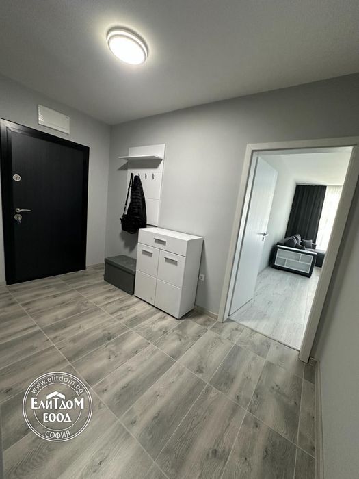 Огромен двустаен апартамент под наем в комплекс Garden Residence,София