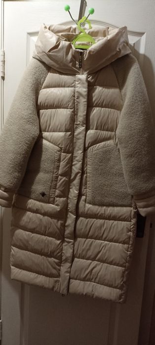 Продам новый пуховик