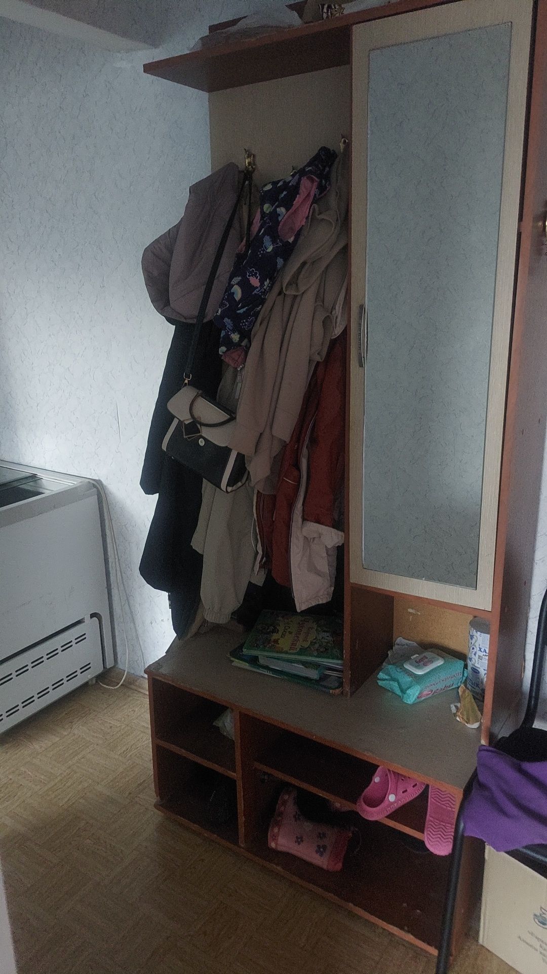 Продам прихожую в хорошем состоянии