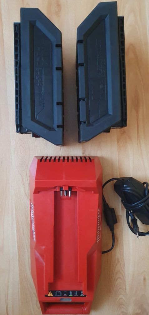 Milwaukee MX FNRG 406,încărcător și acumulatori 6Ah/72V