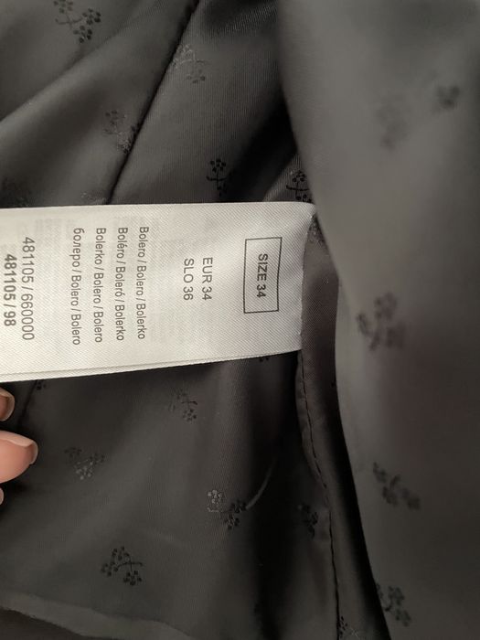 Rochie scurta neagra rochie lunga albastra bolero