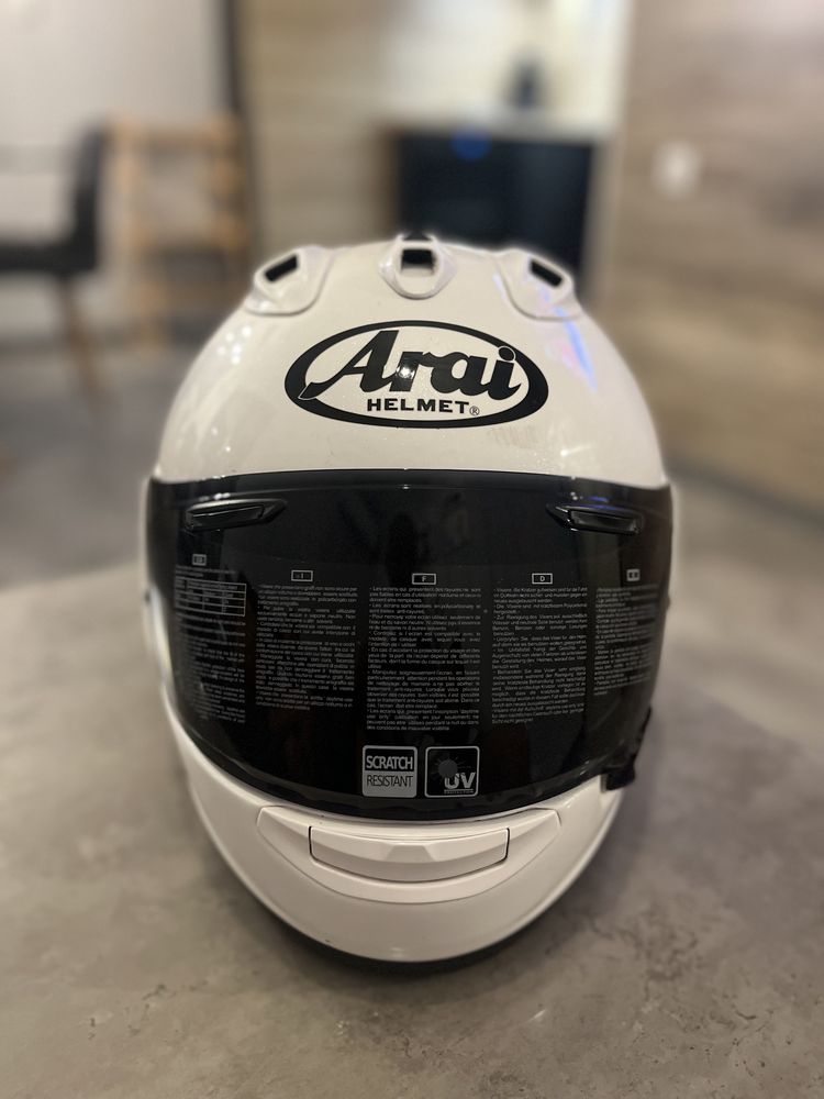 Каска Arai RX-7V White Diamond