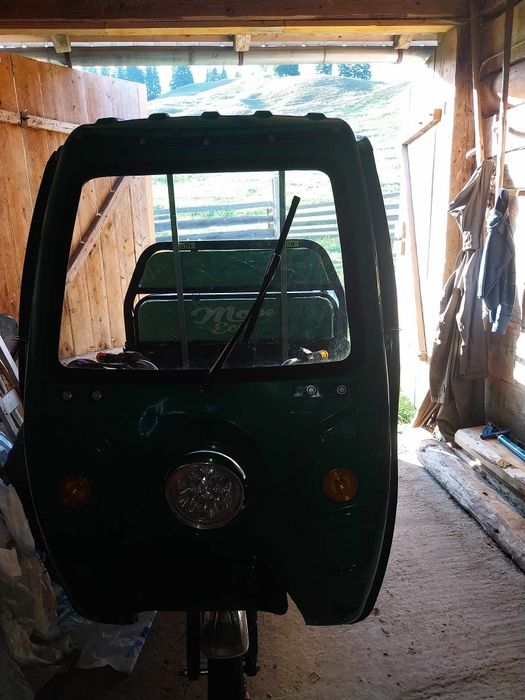 Vând triciclu electric