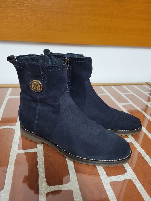 Ghete dama piele intoarsa