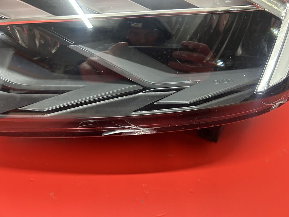 Far Audi A1  82A full led 2018-2022 stanga