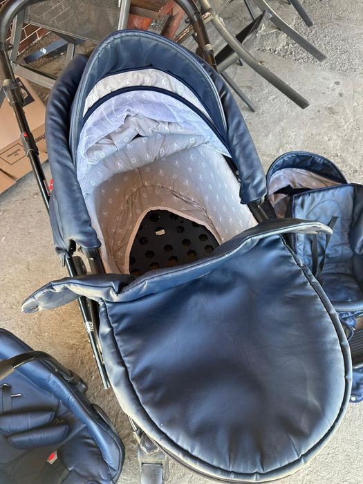 Carucior Tutek 3 in 1 din piele , calitatea I