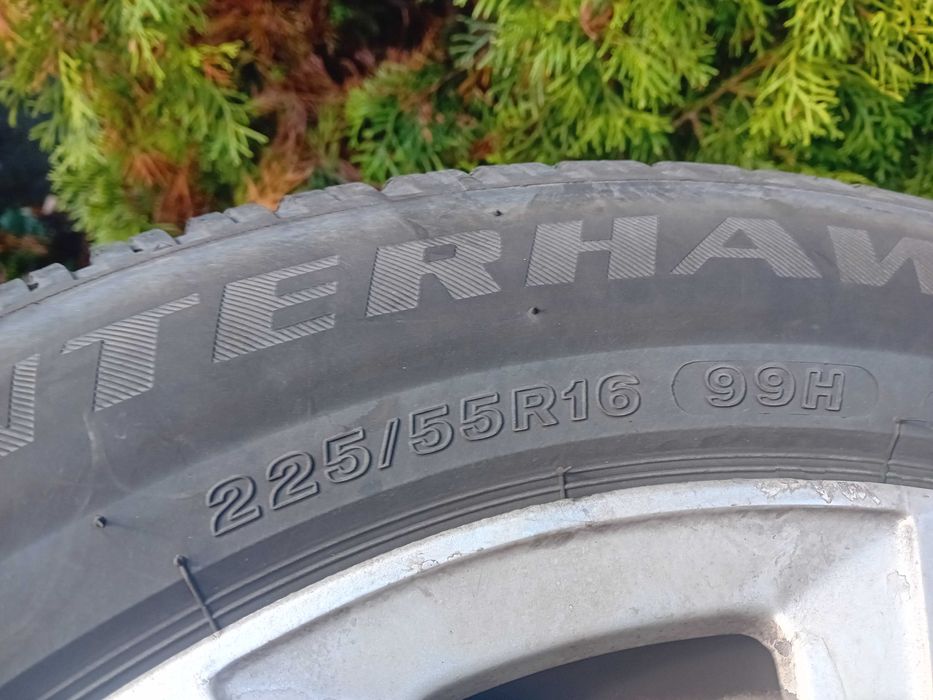 Зимни гуми с лети джанти 225/55/16  audi