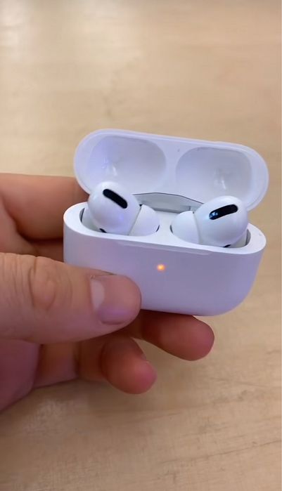 Airpods pro 1 Шумоизолиране. Комфорт. Прецизен звук.