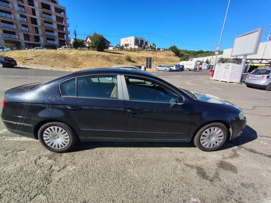 Vând Volkswagen Passat