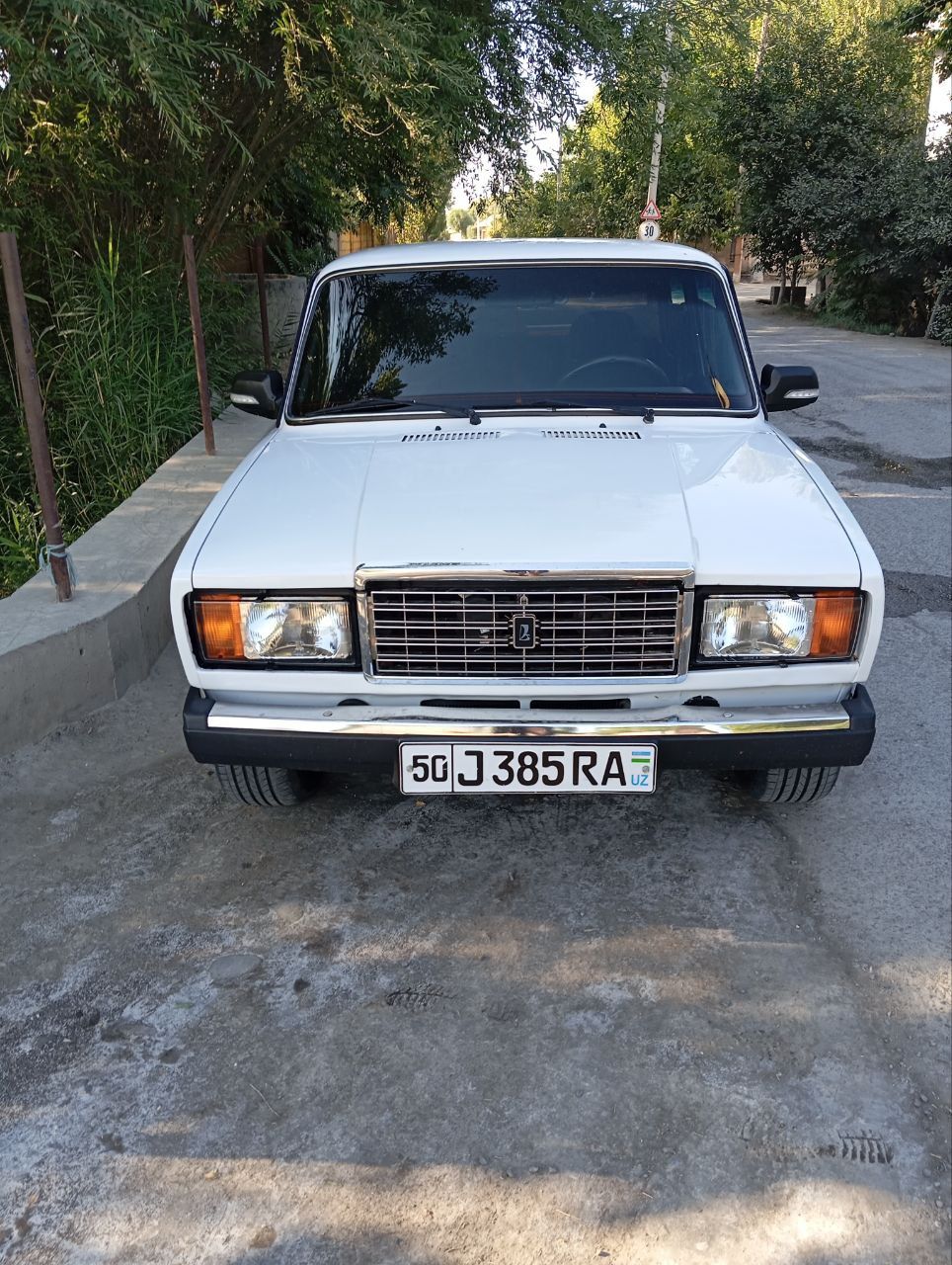 Vaz 21 07 sotiladi