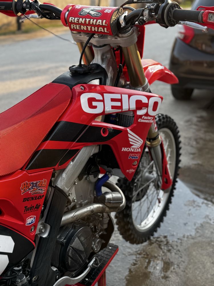 Продавам Honda CRF250R 2019 Топ състояние!