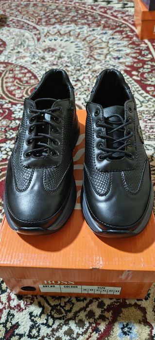 Продайотся обувь мужские