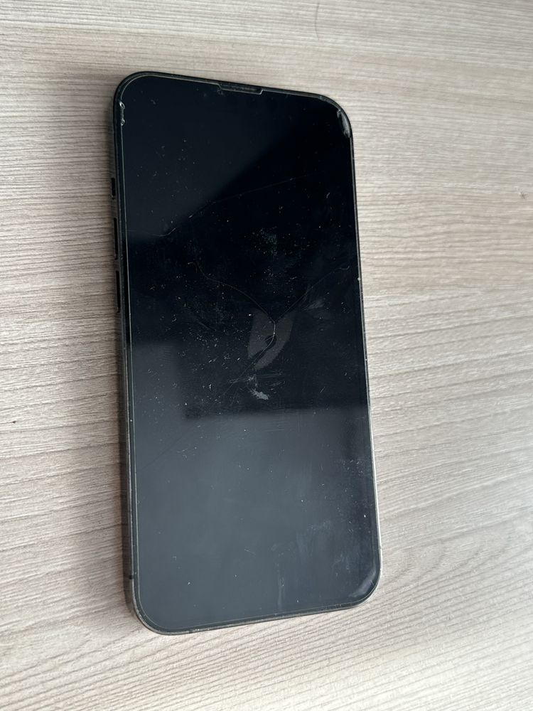 Iphone 13 pro 128 гб.