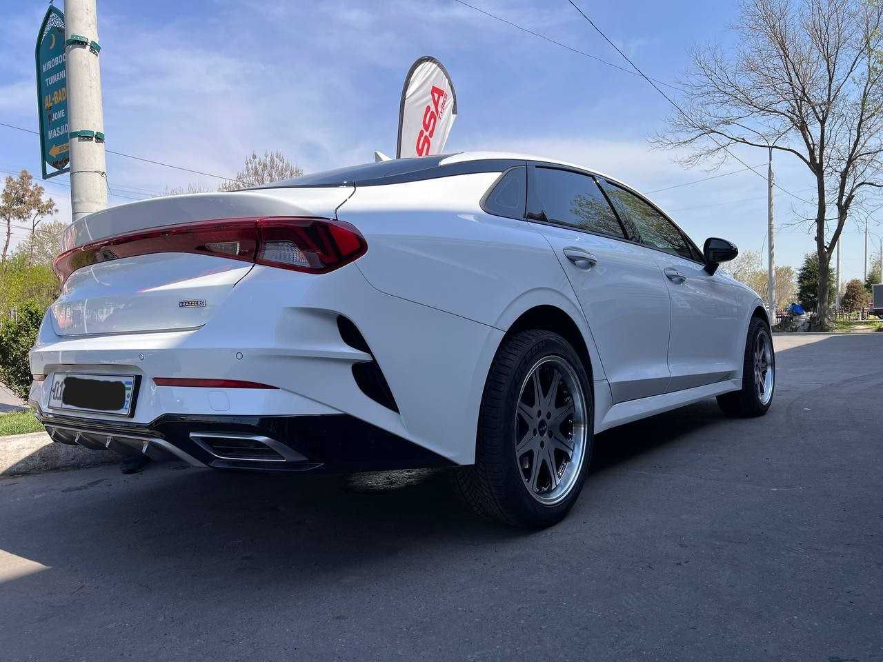 Продается KIA K5 Luxe Light