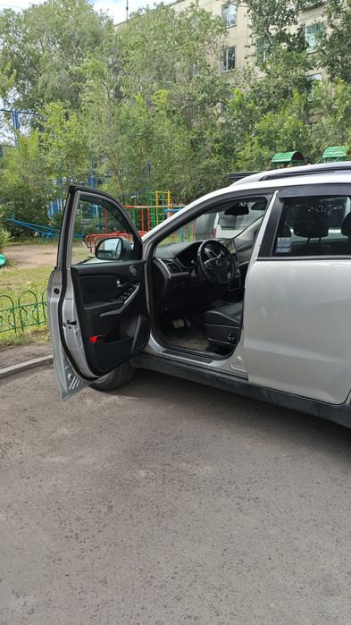 Ssang Yong Action 2016